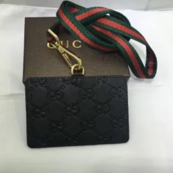 New genuine leather ID card holder, sheepskin woven chest card holder, hanging rope access card, work ID card holder, high-end employee ID card holder, hanging neck BV woven work ID card holder, hanging neck ID card holder, genuine leather chest card multifunctional ID card holder